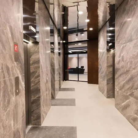 Sag 19th Floor Panorama 2 Free Parking Free Wifi Apartment